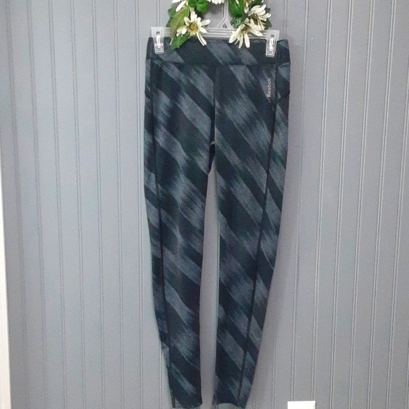 Reebok Leggings - Picture 3 of 11